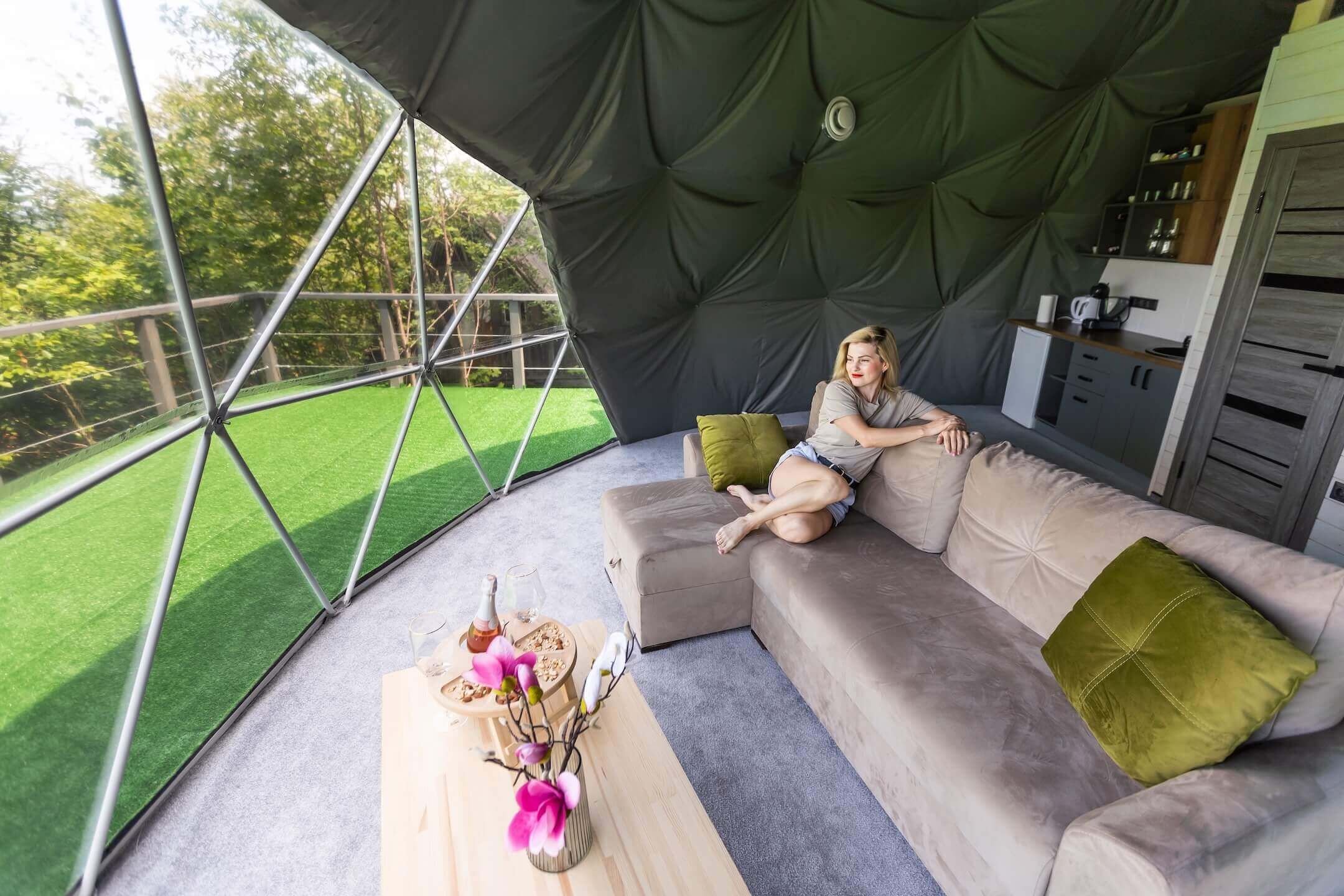 glamping-zena.jpg